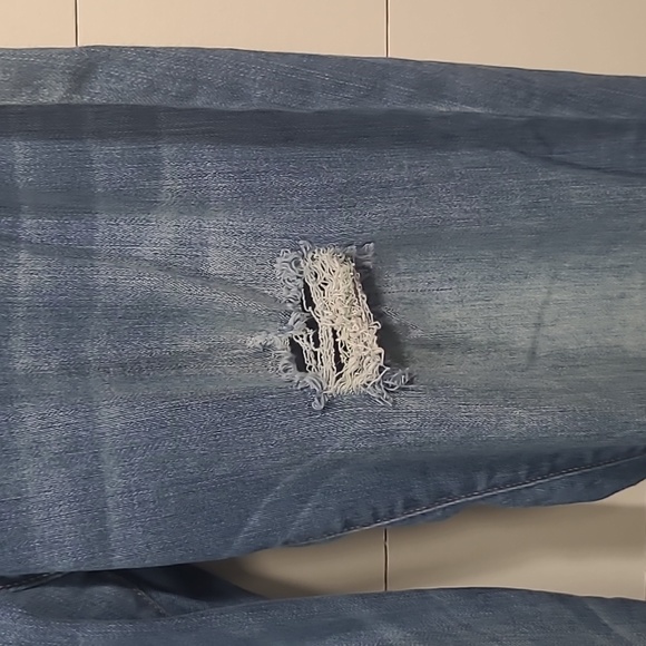 Judy Blue Distressed Mid Rise Straight Leg Cropped Denim Jean Women's sz 9/29 - Picture 7 of 12